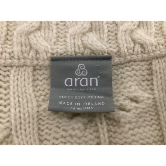 Aran Woollen Mills women’s Wool Cardigan Mock Turtleneck Full Zip size M cream - Picture 9 of 10